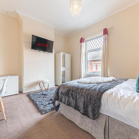 *King Bed* Luxury City Centre House Barrow-in-Furness Extérieur photo