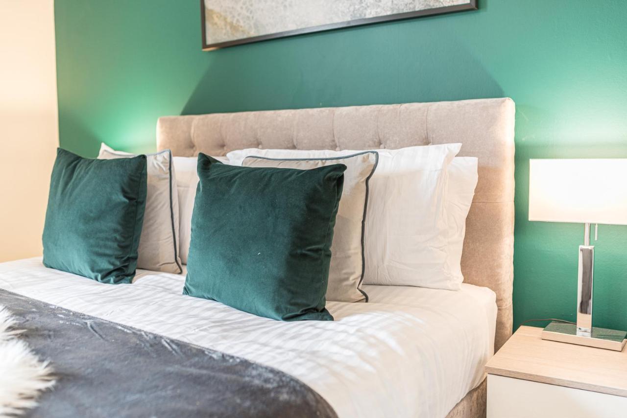 *King Bed* Luxury City Centre House Barrow-in-Furness Extérieur photo