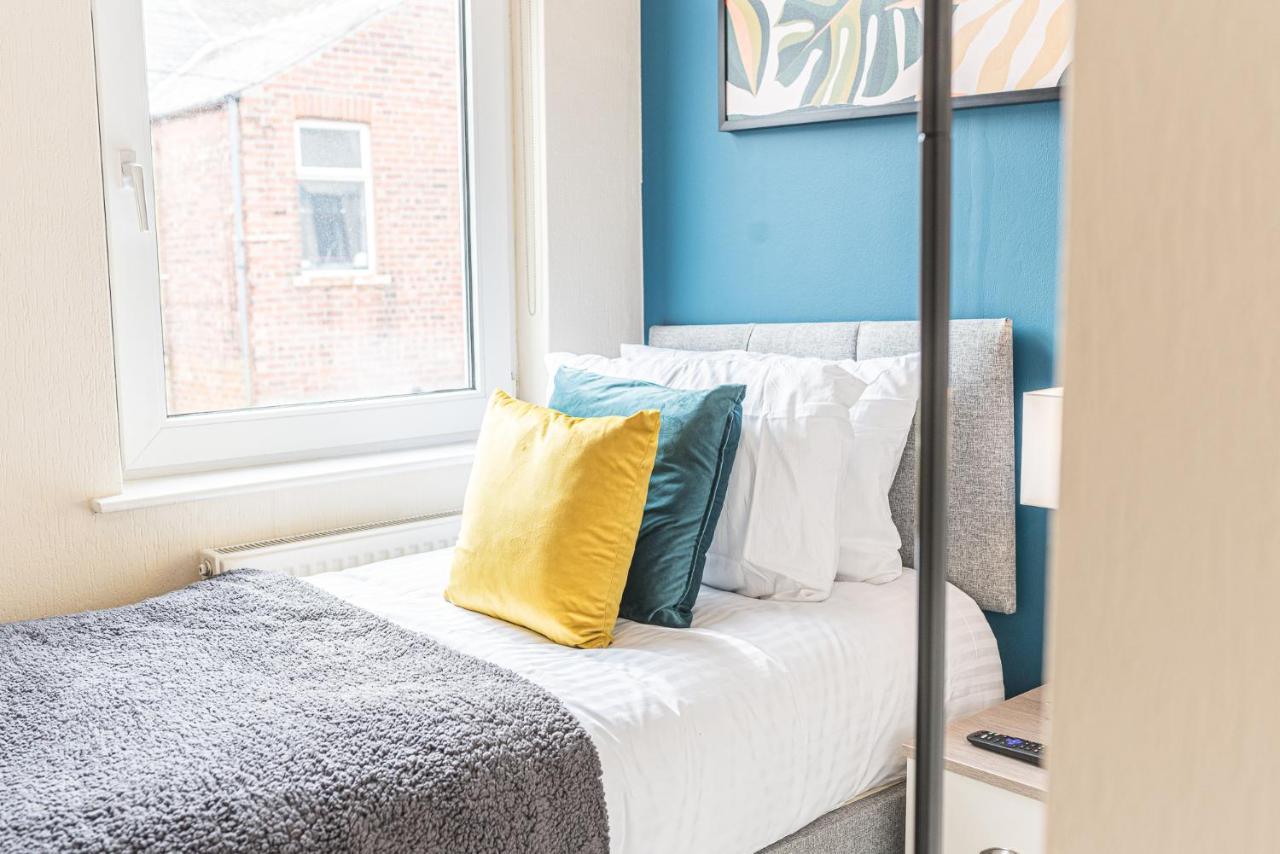 *King Bed* Luxury City Centre House Barrow-in-Furness Extérieur photo